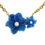 statement pendant in blue jasper & pearl in 18k gold - bleu majestÉ