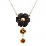 trésor obscur – pendant with onyx flower, South Sea pearl & citrine in 18 carat gold